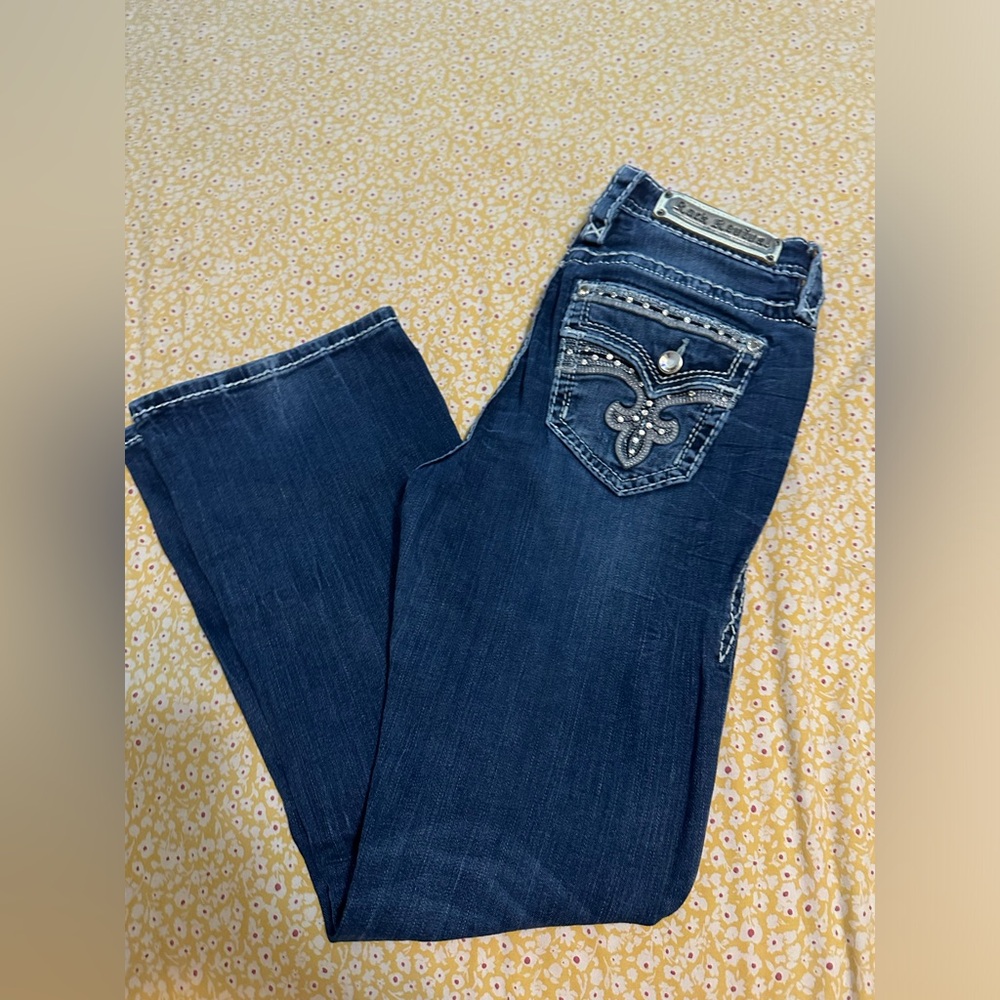 Rock Revival Mid Rise Bootcut Jeans 👖